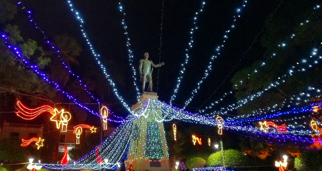 Sucre's Christmas Lights