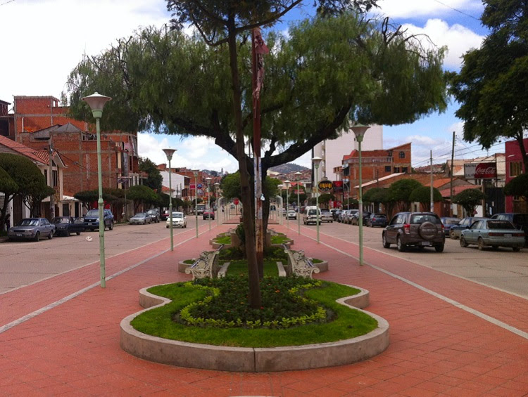 Avenida de las Americas sucre bolivia 3